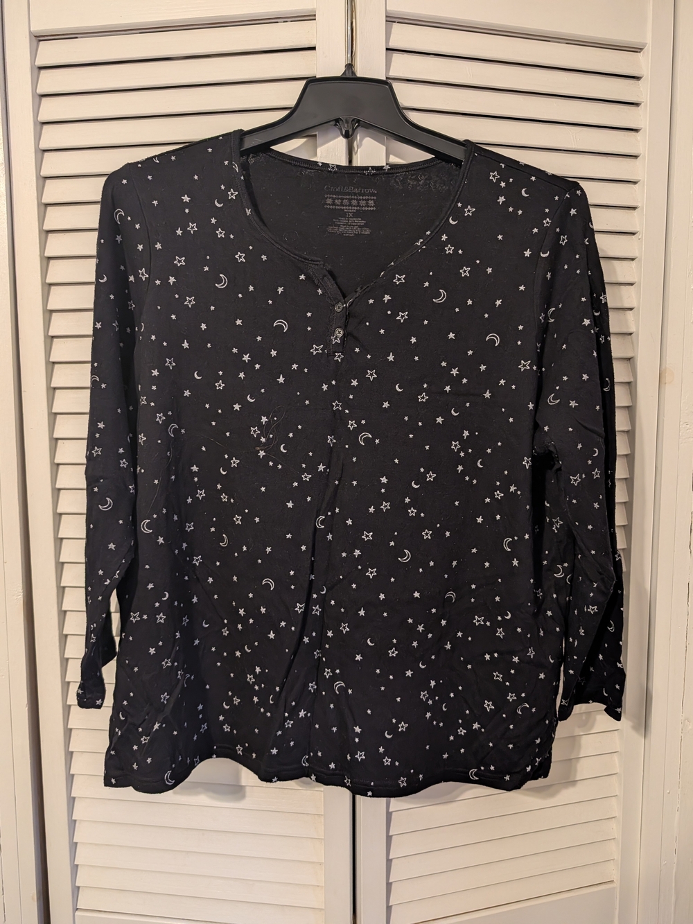 croft & barrow Black Star & Moon Henley Pajama Top & Bottoms